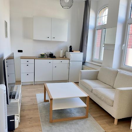 Raha Apartments - Charmantes Studio-Apartment - Hbf - Gratis Parkplatz Erfurt Exterior foto